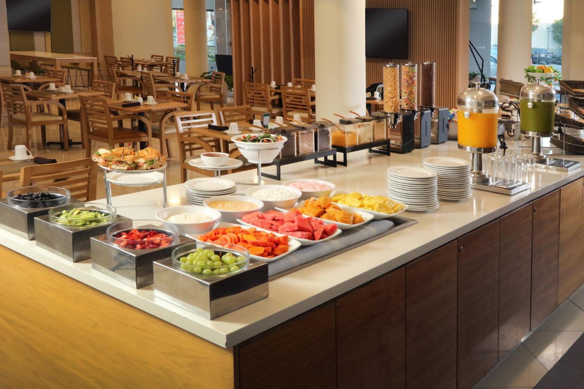 Holiday Inn Tijuana Zona Rio By Ihg Kültér fotó